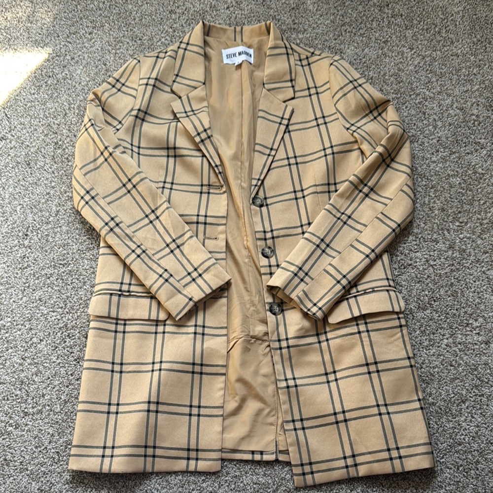 Steve Madden Beige Checkered Women's Blazer
